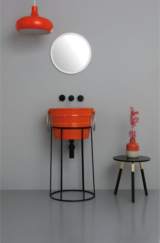 STRUCTURE D'ÉTAGE HAUT EN BACILE MÉTALLIQUE