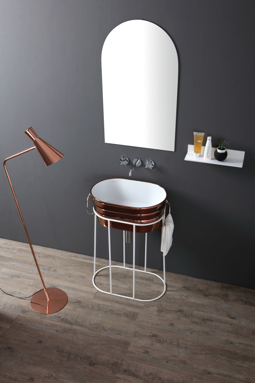 STRUCTURE DE BAIGNOIRE MÉTALLIQUE HAUTE SUR PIED