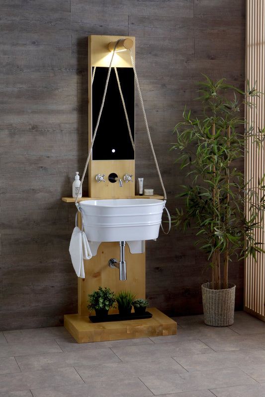 STRUCTURE EN BOIS SUR PIED AVEC MIROIR ET BAIGNOIRE